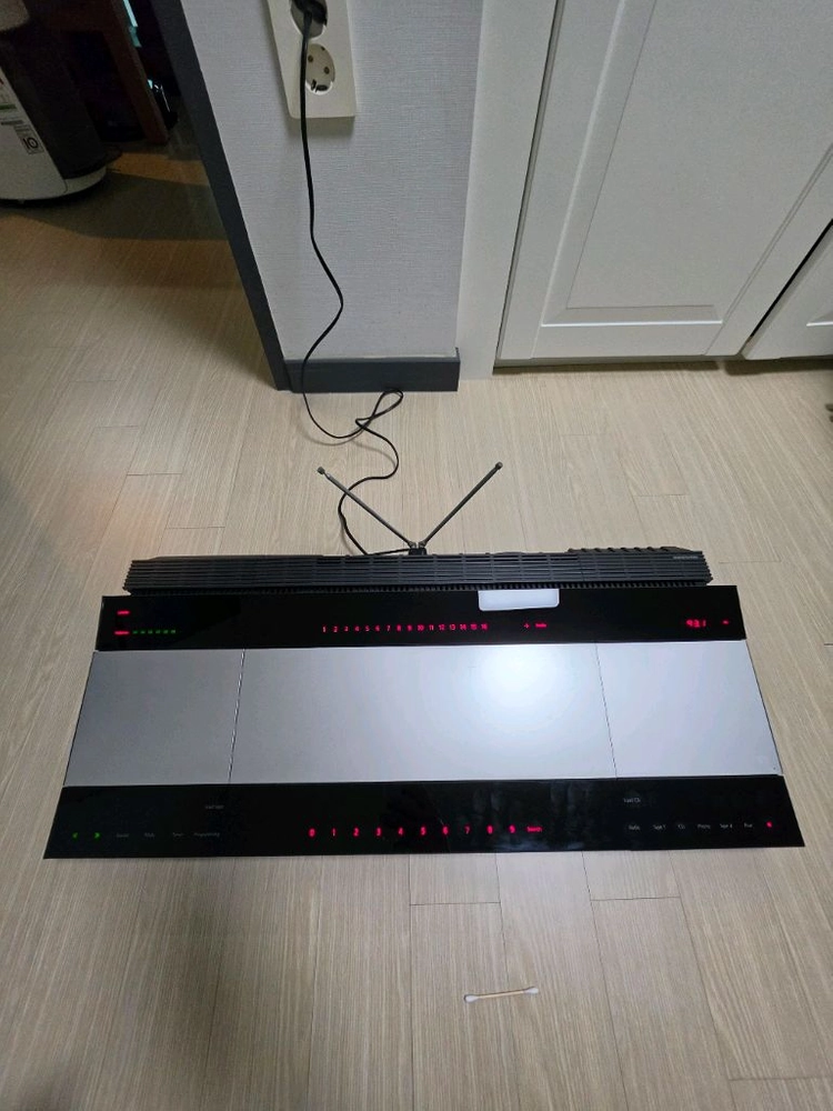 뱅앤올룹슨 9300&4000스피커 이미지