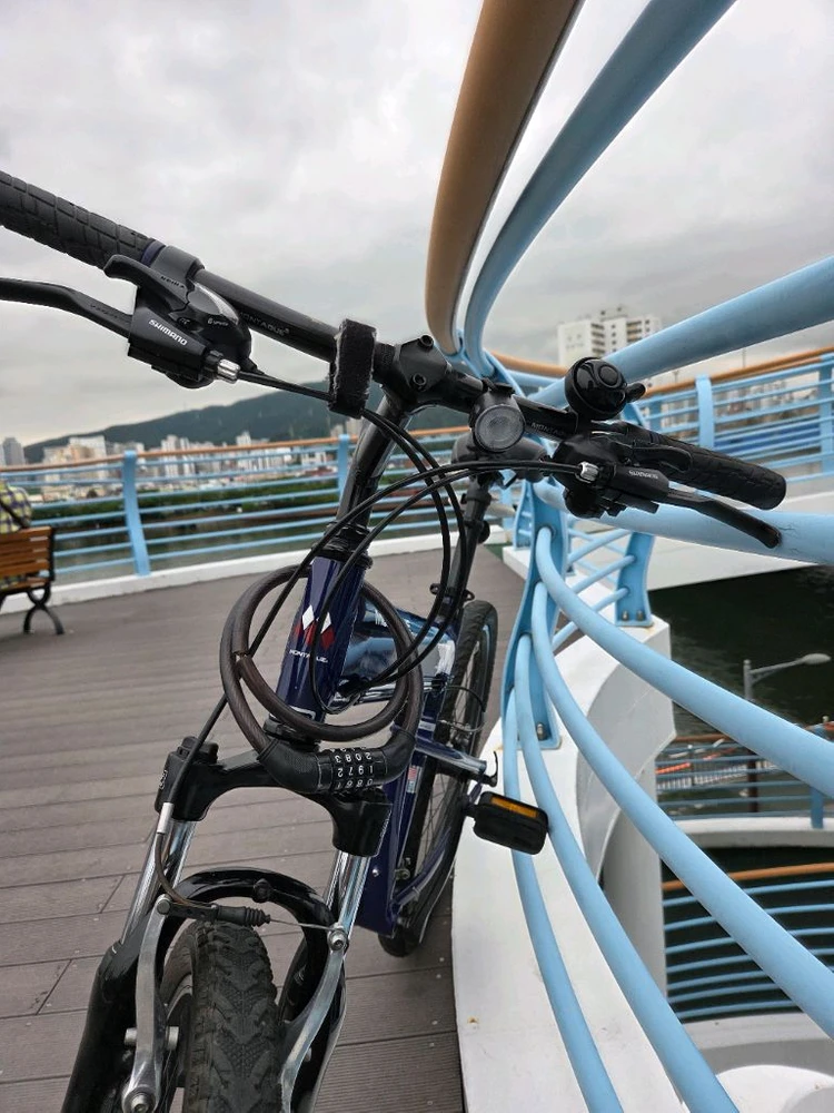 몬테규 파라트루퍼 접이식 mtb 자전거 이미지