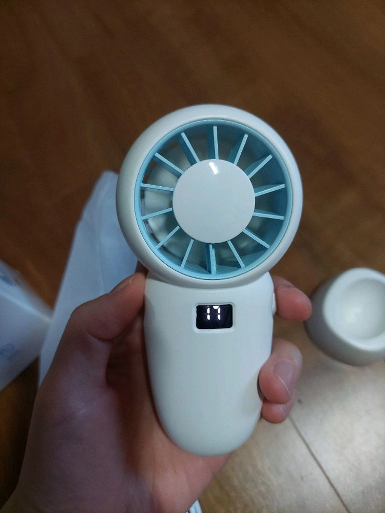 쿨린 미니 휴대용 선풍기 이미지