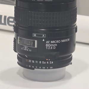 니콘 60mm 매크로 2.8D 렌즈 이미지