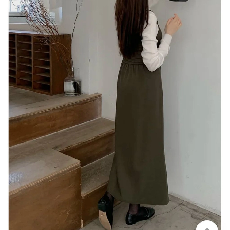 리리앤코 이네티브 뷔스티에 머메이드 롱스커트 투피스 세트 하객룩 에이블리 이미지