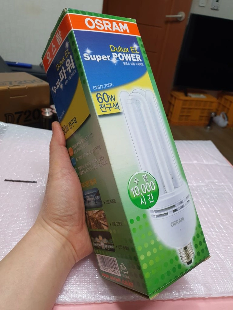 오슬람 전구 디럭스 EL 수퍼파워 60W 전구색 이미지