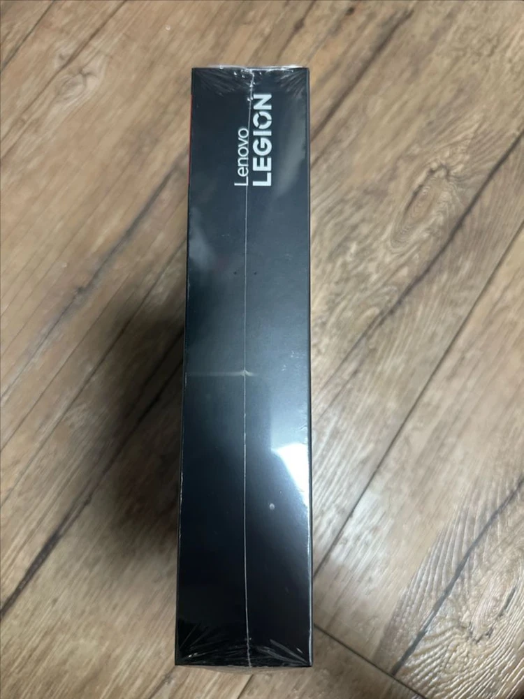 레노버 Y700 5세대 16/512 화이트 국내정발 새제품 팝니다 이미지