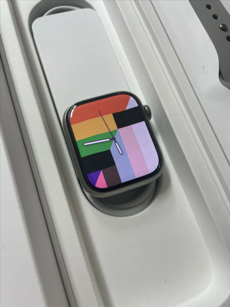 애플워치7티타늄 45mm 실버 신품급 이미지
