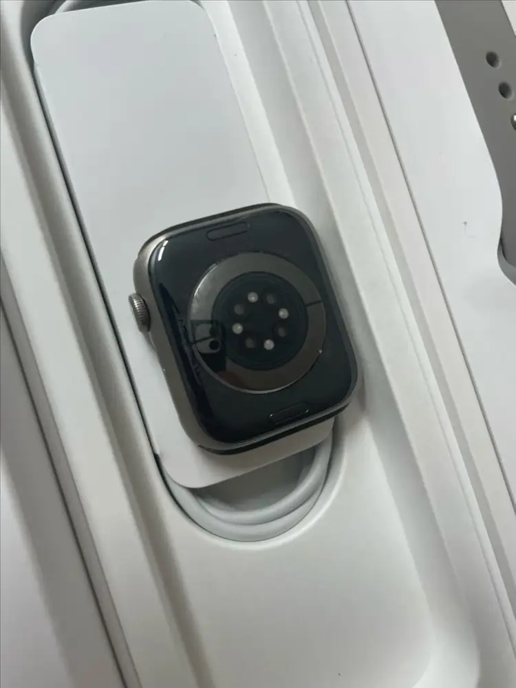 애플워치7티타늄 45mm 실버 신품급 이미지