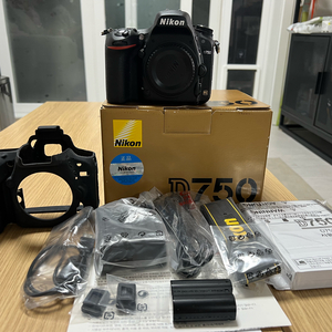 니콘 D750 바디 / 1,657컷 / 풀박스 구성 이미지