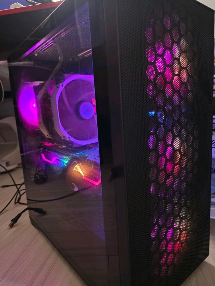 라이젠7 5800x 32gb rtx3070ti 슈프림고급pc 이미지