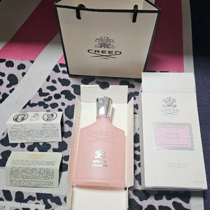 크리드 스프링 플라워 여자향수 오드퍼퓸 100ml 쇼핑백 미개봉 새상품 이미지