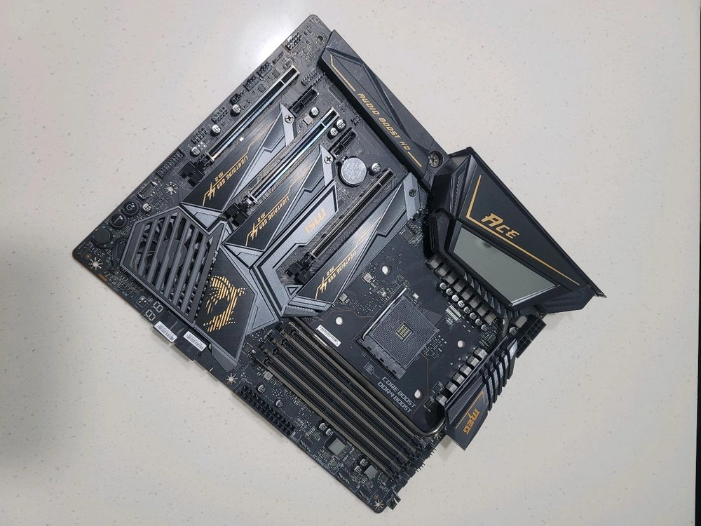 MSI MEG X570 ACE + AMD RYZEN9 3900x 이미지