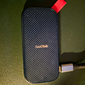 샌디스크 포터블 외장 ssd E30 2TB sandisk potable 이미지