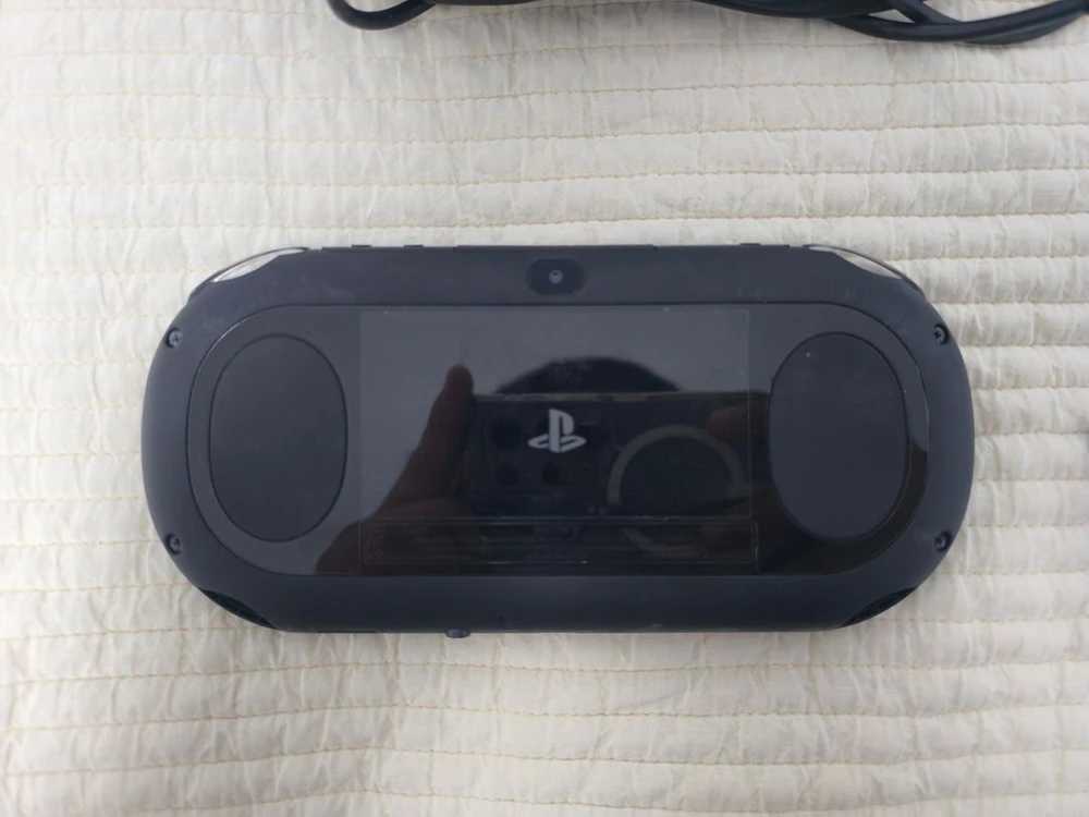 PS Vita PCH-2005 WiFi, PS VITA 64GB 메모리카드, 게임타이틀 3종 이미지