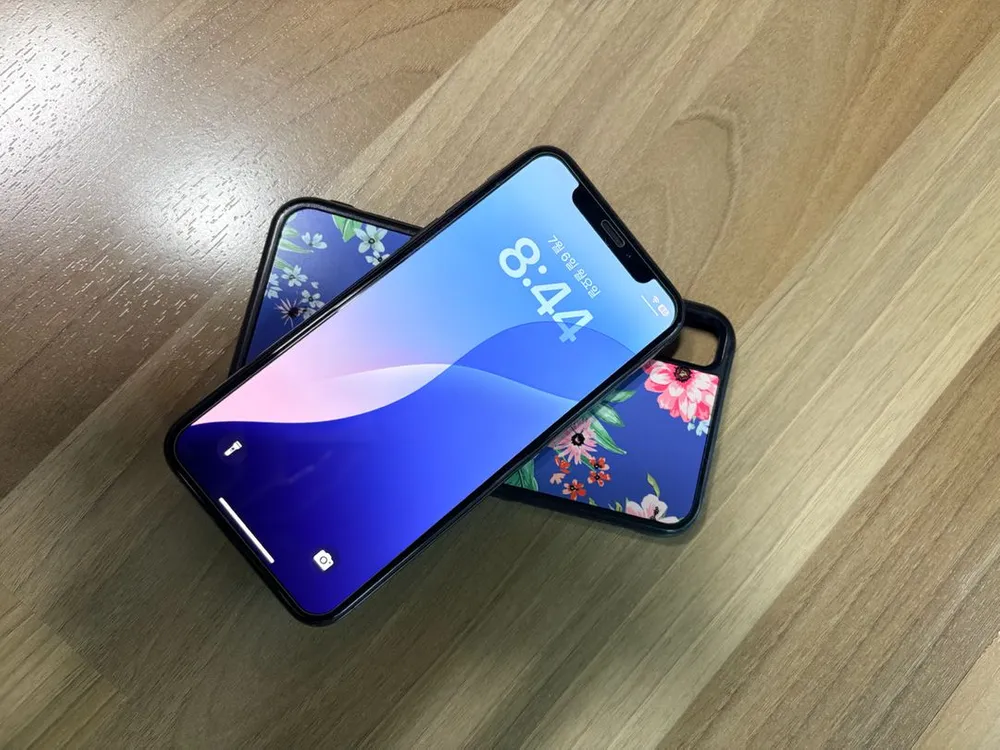 아이폰 XS 64GB 스페이스그레이 이미지