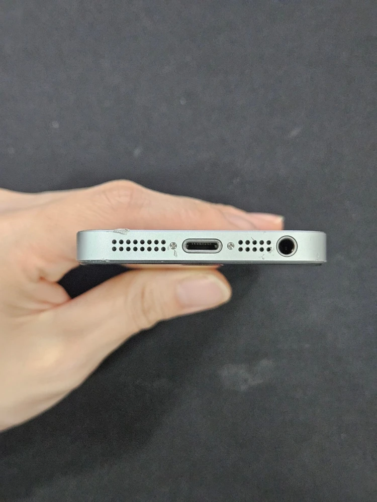 아이폰SE1 32GB 이미지