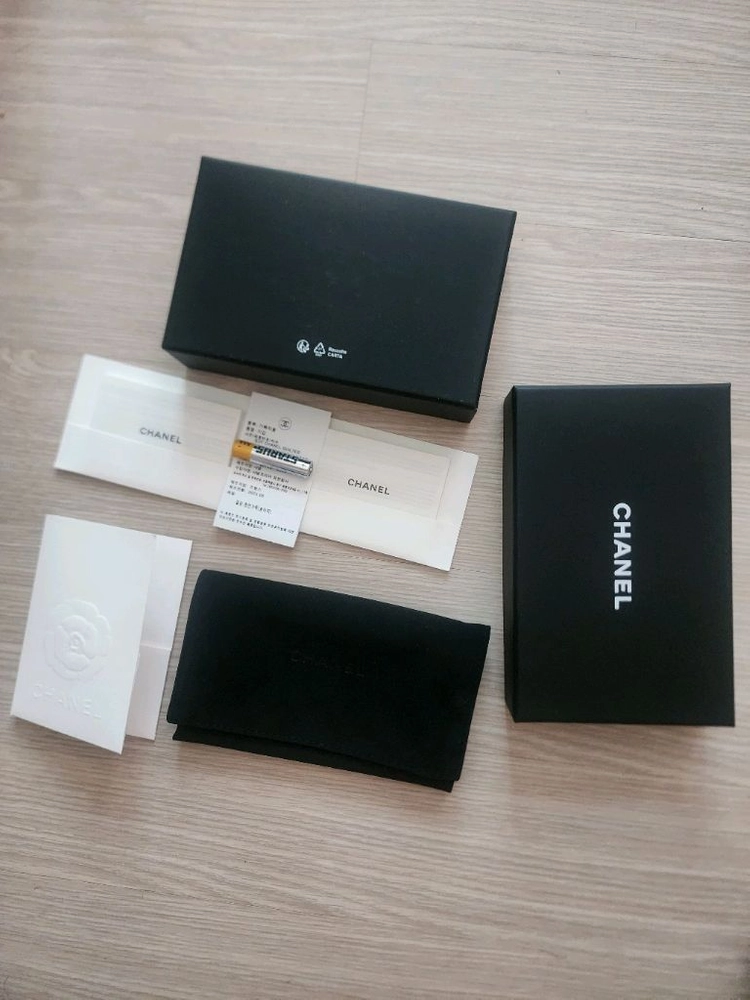 샤넬 지갑 상자 파우치 케이스 - 안심되는 중고거래