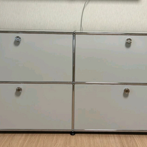 usm haller 2x2 수납장 라이트그레이 이미지