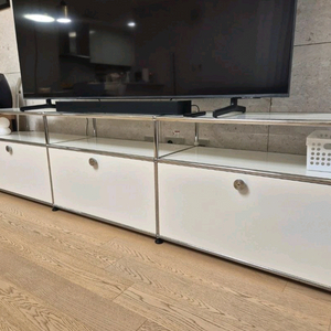 usm haller 3단2칸 화이트 거실장 이미지