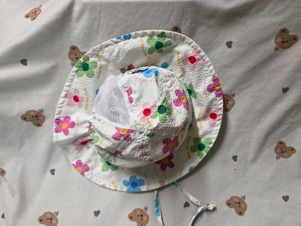 NB 뉴발란스키즈 여아모자 54cm 이미지