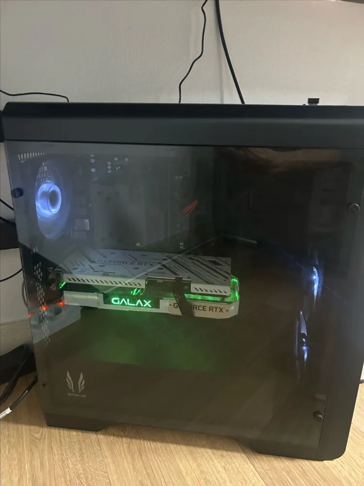라이젠5600 RTX3060ti 게이밍컴퓨터 본체 이미지