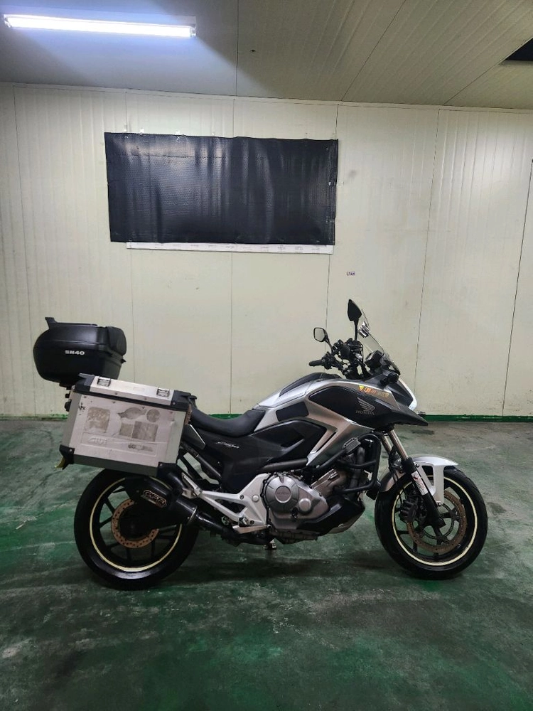 혼다 nc700x 정비완료 짧은주행거리판매합니다 이미지