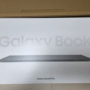 갤럭시북5 프로 16인치 NT960XHA-K51AY 이미지