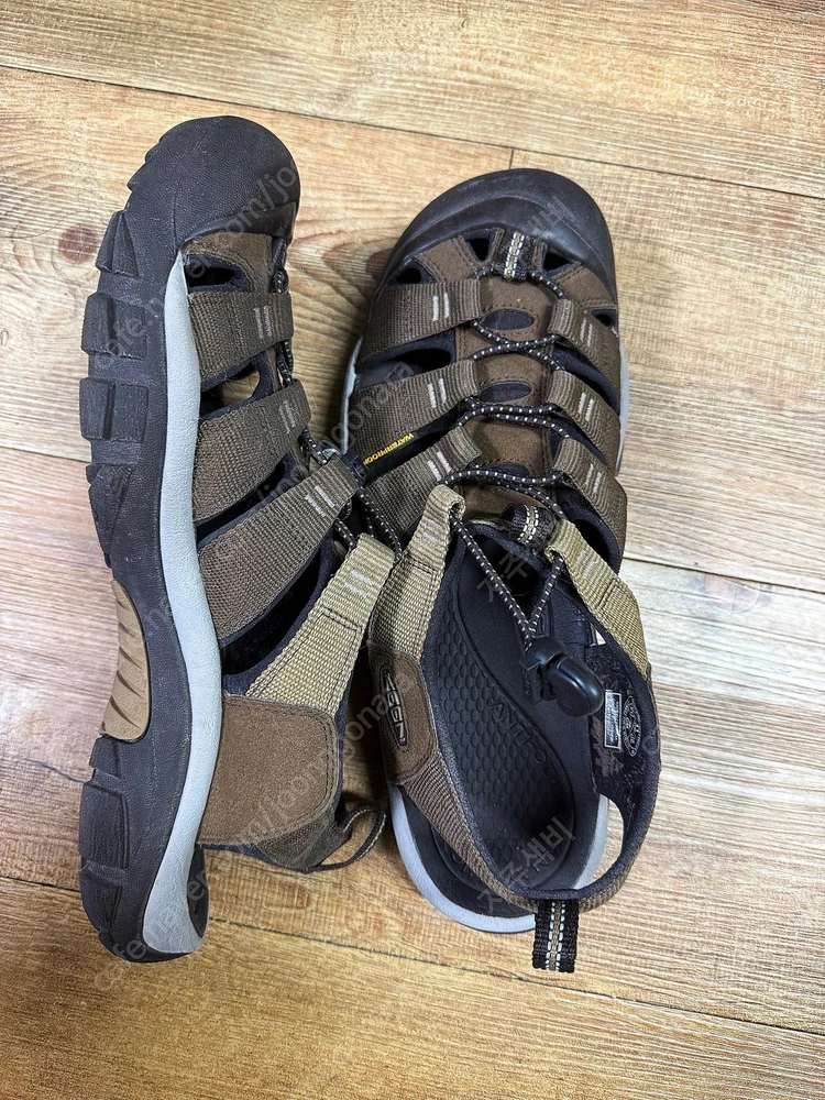 KEEN 뉴포트 샌들 팝니다. 정품 (290mm) 이미지