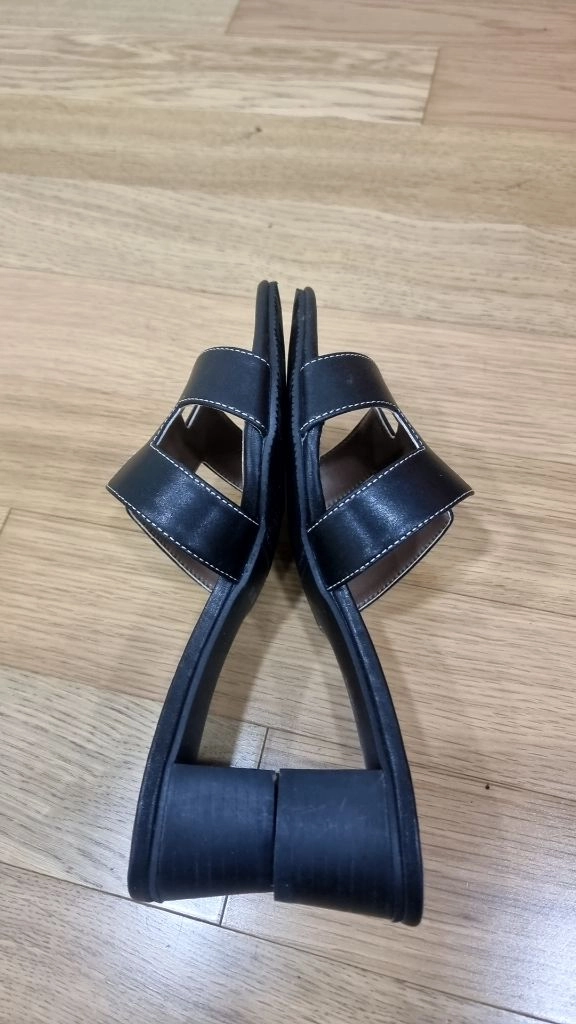여성 뮬 슬리퍼(230~235)(거의새제품) 이미지