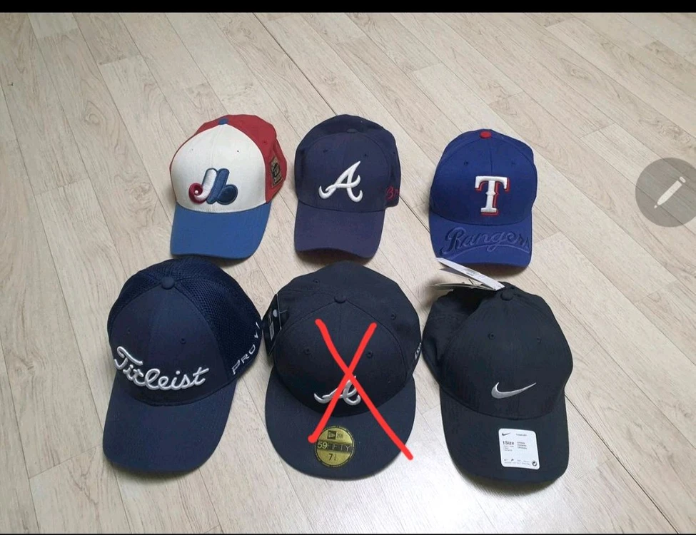 나이키 부터 모자 5개 일괄 5만원에 팔아요 이미지