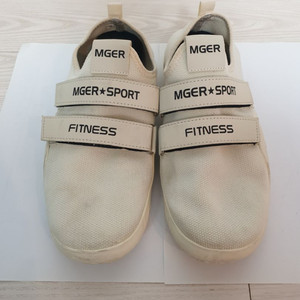 MGER Fitness 화이트 피트니스 스포츠화 (280~285) 이미지