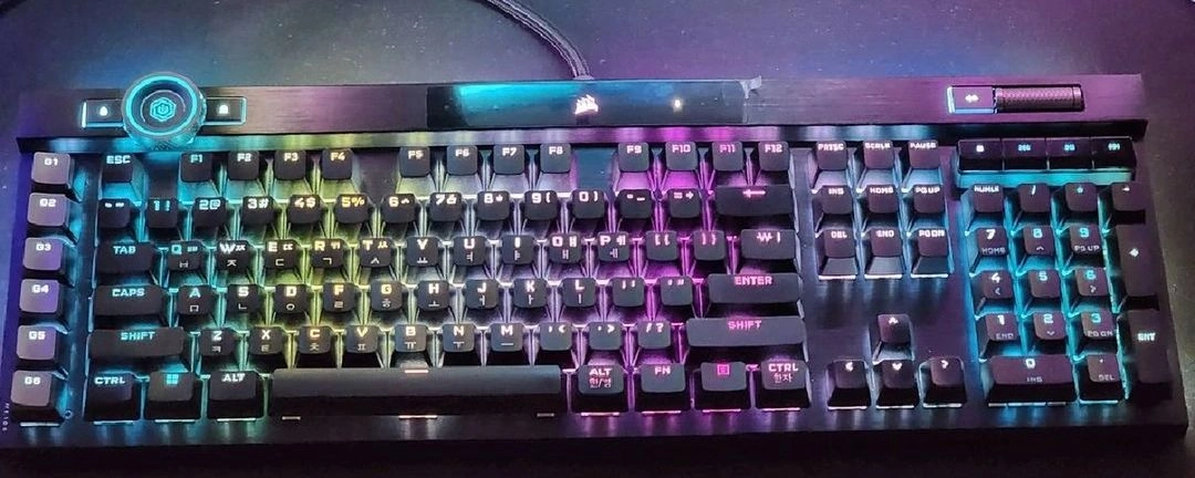 커세어 K100 OPX 광축 CORSAIR 키보드 이미지