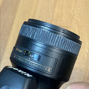 85mm f/1.8 단렌즈 이미지
