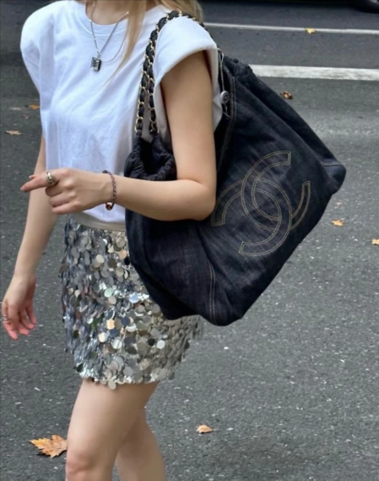 샤넬 데님 카바스 체인 숄더백 이미지