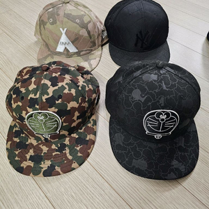 뉴에라 스냅백 도라에몽 밀리터리 / 아이엠 어 캠프 판매합니다 이미지