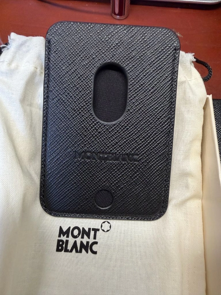 몽블랑 사토리얼 MagSafe형 iPhone 2cc 카드 지갑 이미지