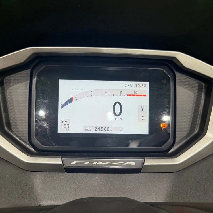 혼다 포르자350 25년식 2만4천km 배달셋팅 저렴하게 판매합니다! 이미지