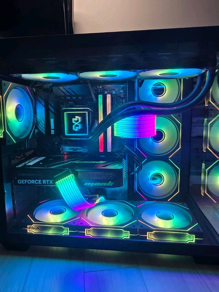 라이젠7 5700X3D RTX5060TI 본체 팝니다 이미지