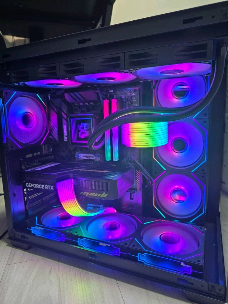 라이젠7 5700X3D RTX5060TI 본체 팝니다 이미지