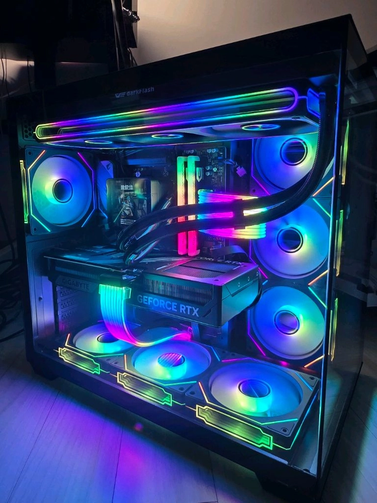 라이젠7 9800X3D RTX5080 신품PC 팝니다 이미지