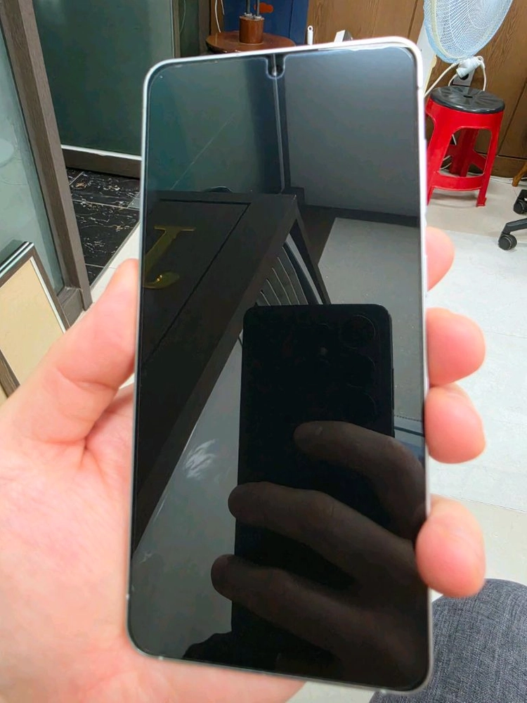 갤럭시 S25 Edge(엣지) 512GB 실버 삼성케어플러스 양도 가능 이미지