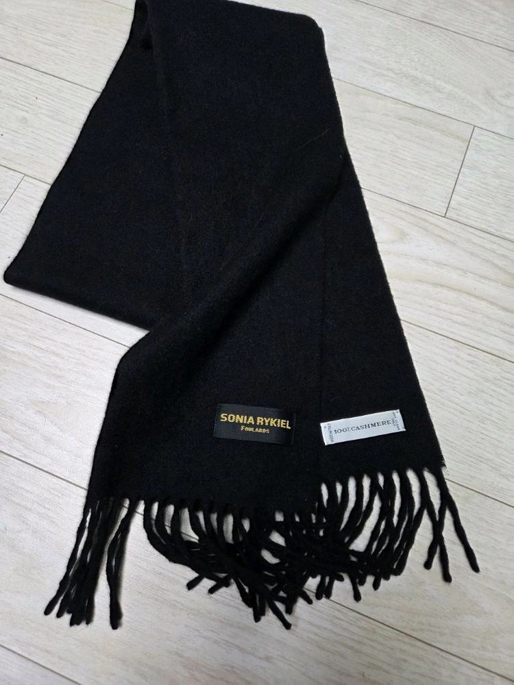 소니아 리키엘(Sonia Rykiel)의 100% 캐시미어 블랙 머플러 이미지