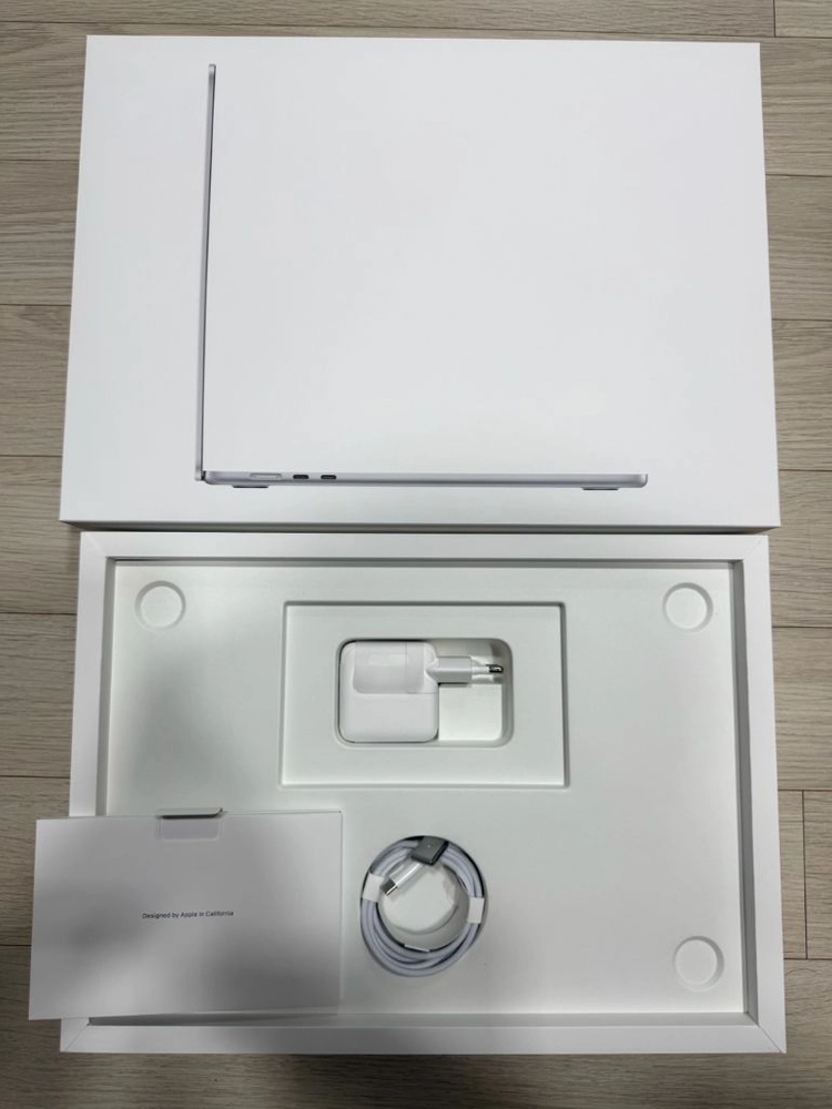 MacBook Air M5 15인치 실버 16GB / 512GB 이미지