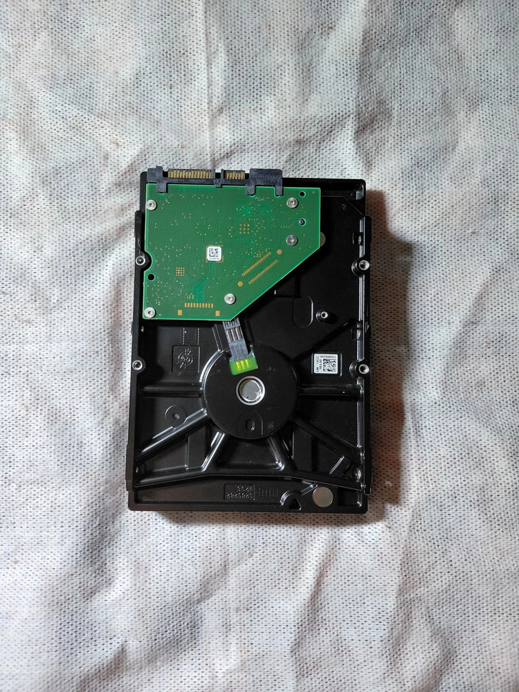 Seagate IronWolf HDD 4TB 5900/64M NAS 이미지