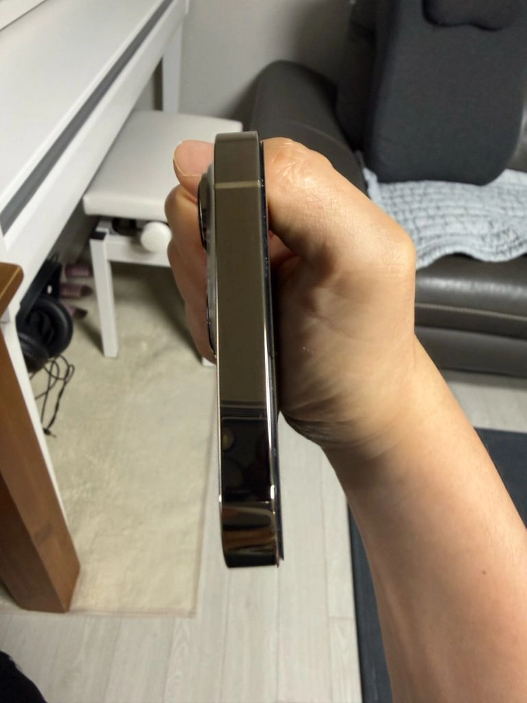 아이폰13프로 256GB 골드 이미지