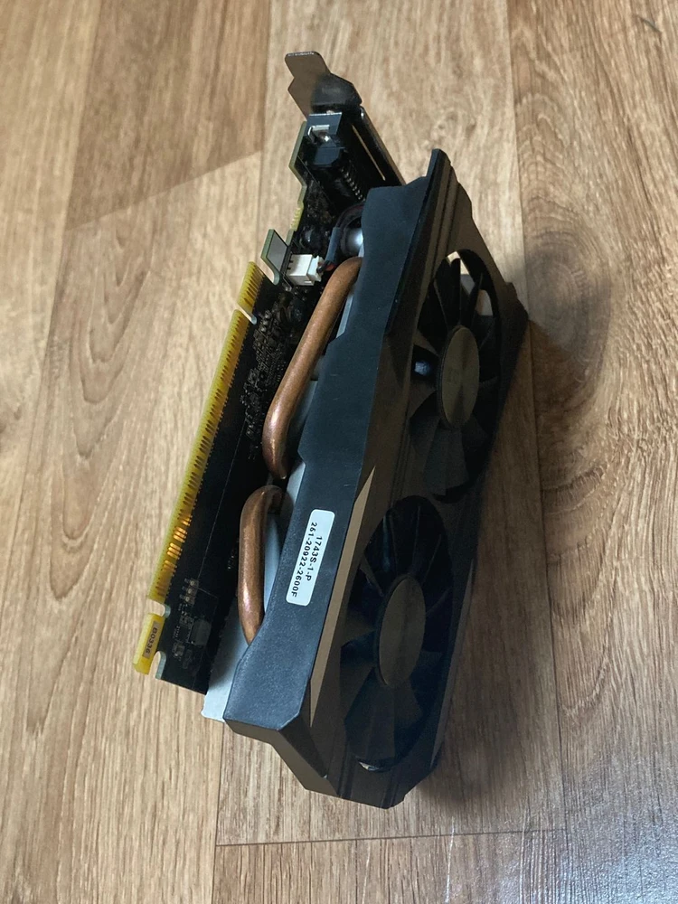 ZOTAC 지포스 GTX 1050 Ti 4G 그래픽카드 판매합니다.. 이미지