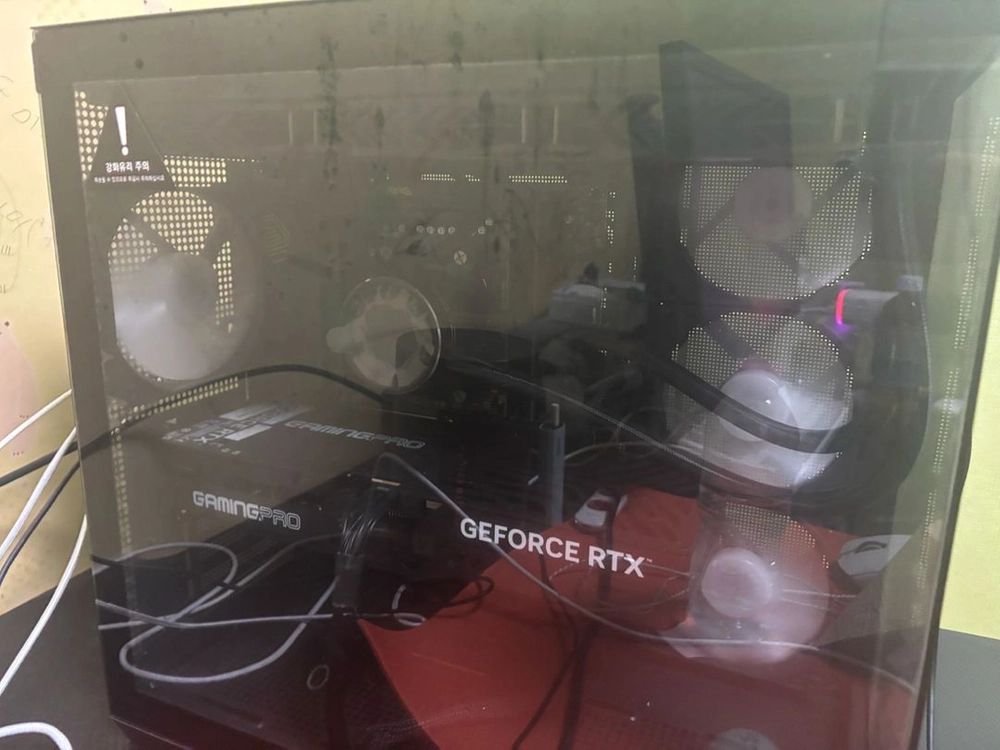 9800x3d 5070ti 게이밍pc - 안심되는 중고거래