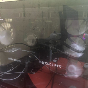 9800x3d 5070ti 게이밍pc 이미지