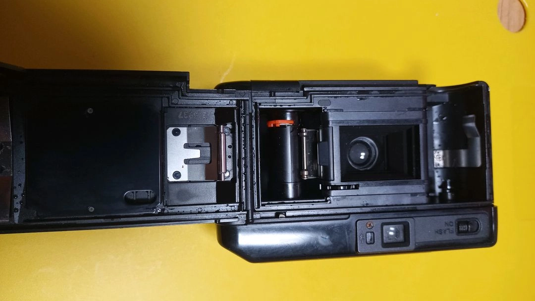 부품용 캐논 AF35M II 오토포커스 필름카메라 이미지