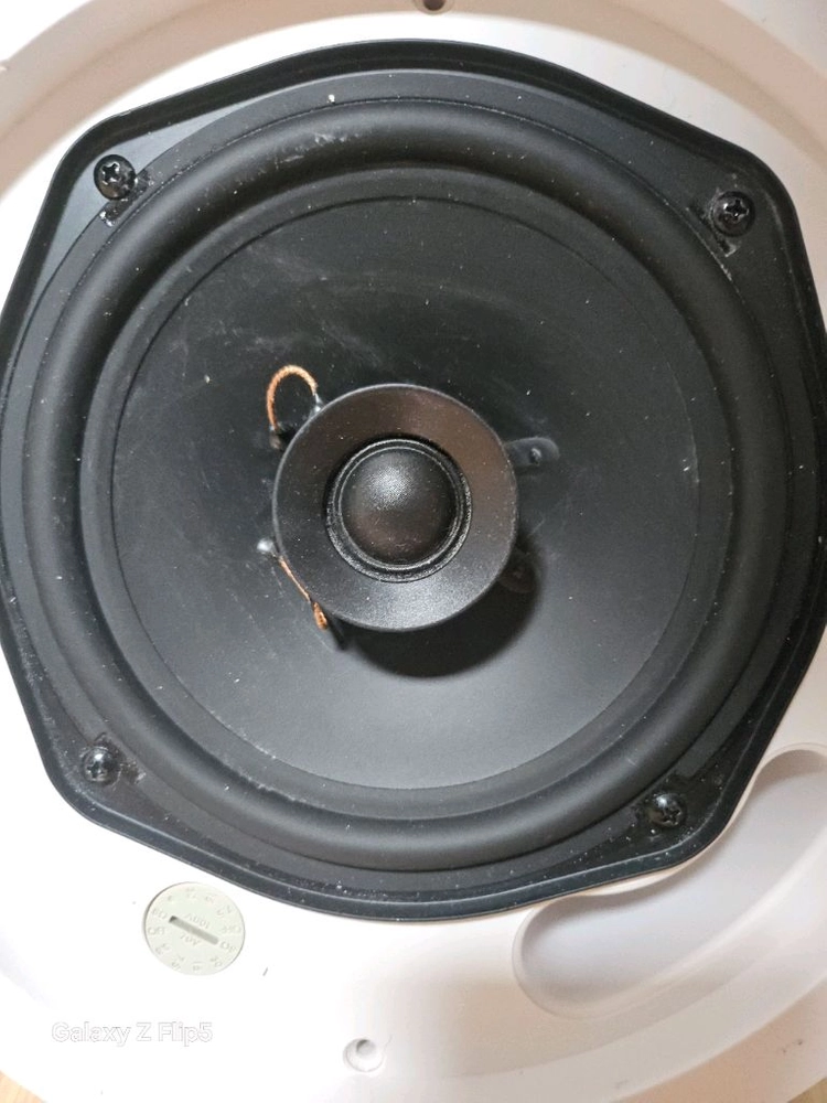 JBL Professional Control 16C/T 실링 스피커 이미지