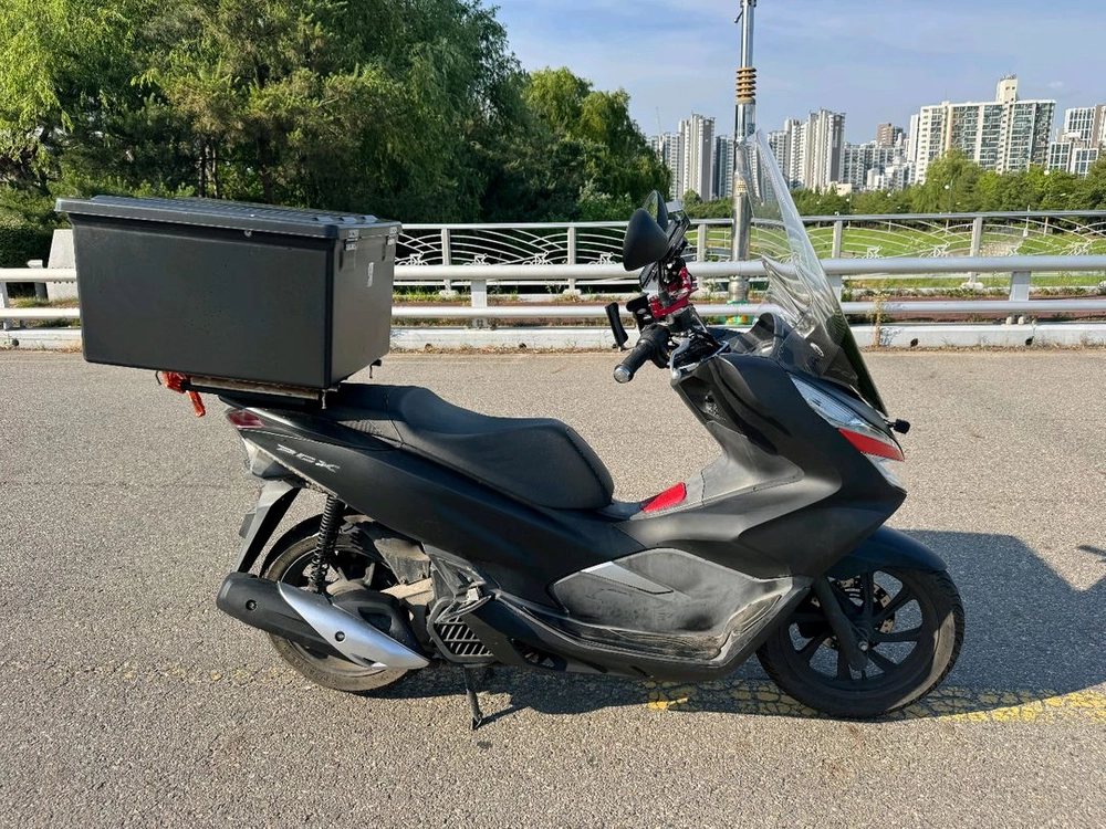 혼다 pcx125 19년 배달풀셋팅 블박튜닝 팝니다 이미지