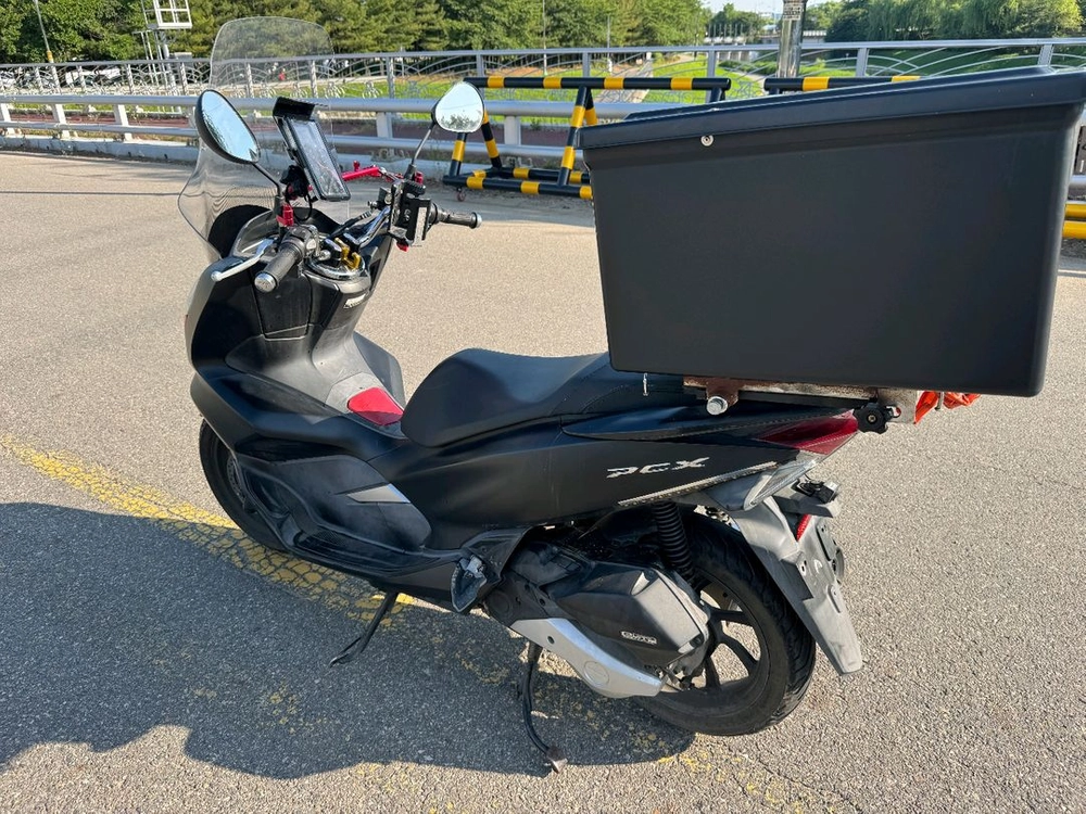 혼다 pcx125 19년 배달풀셋팅 블박튜닝 팝니다 이미지