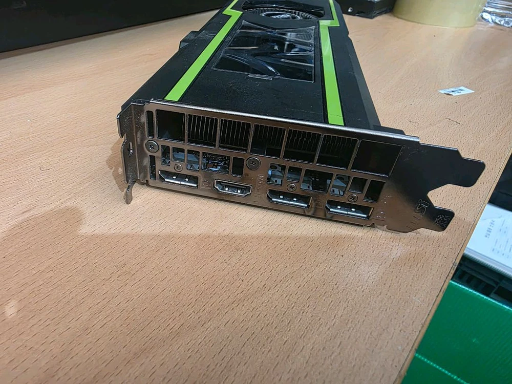 MSI 지포스 GTX 1080 Ti AERO 이미지